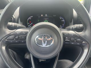 Toyota Yaris Cross 2021 ADVENTURE-thumb-16