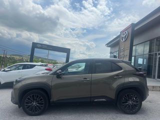 Toyota Yaris Cross 2021 ADVENTURE-thumb-1