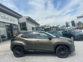 Toyota Yaris Cross 2021 ADVENTURE-thumb-5