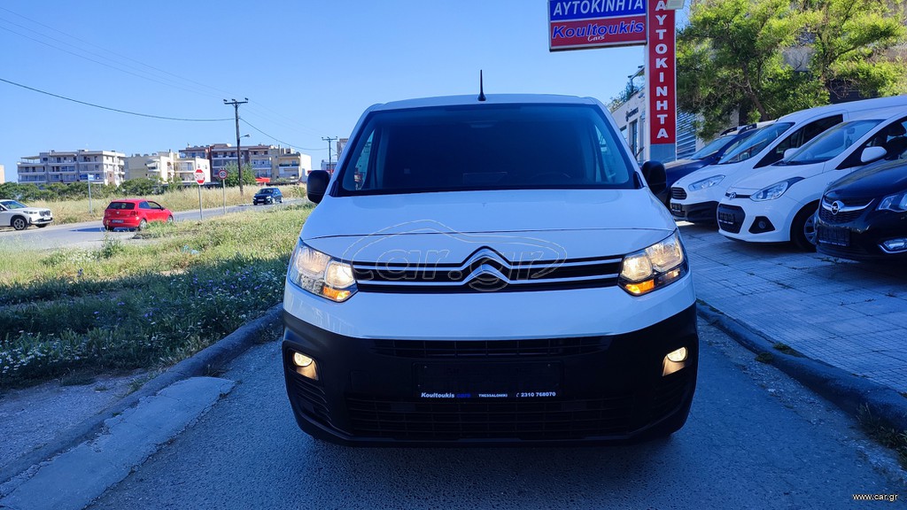 Κλούβα Citroen 2021 BERLINGO 3-ΘΕΣΙΟ ΜΕ ΓΡΑΜΜΑΤΙΑ