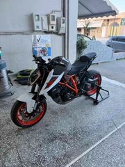 KTM 1290 Super Duke R 2017
