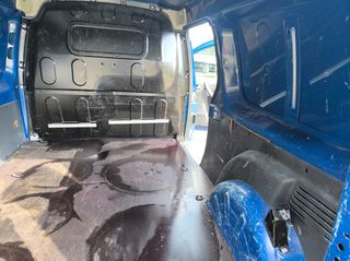 Pickup - Αγροτικό Mercedes-Benz 2019 μαξ. 6ταχυτο 120υποι-thumb-24