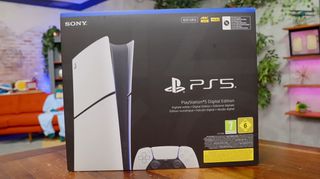 PS5 SLIM DIGITAL 825GB + CONTROLLER