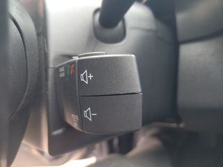 Renault Clio 2017 LIMITED EDITION-thumb-11
