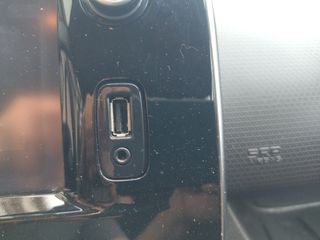 Renault Clio 2017 LIMITED EDITION-thumb-14