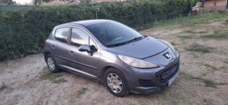 Peugeot 207 2011 207-thumb-1