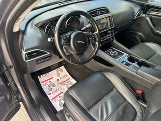 Jaguar F-Pace 2016 2.0 ΧΡΥΣΑΦΙ ΔΕΡΜΑ!-thumb-20