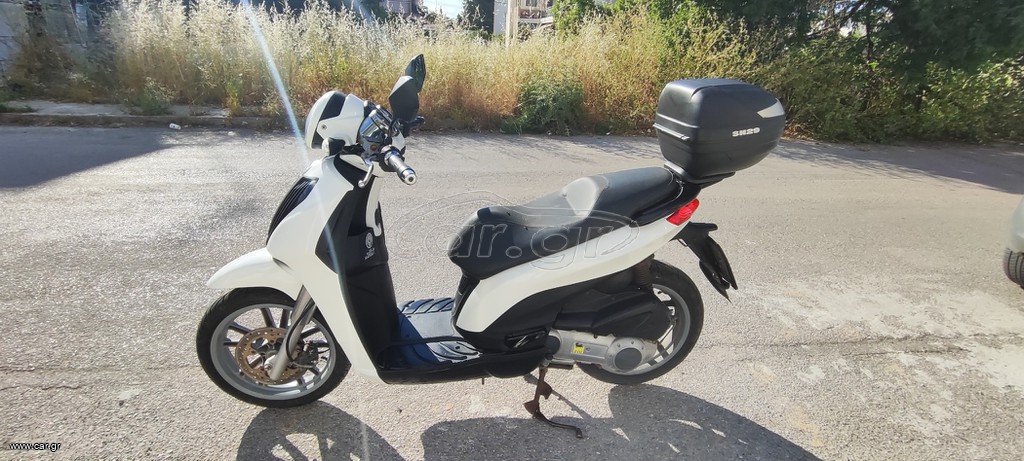 Piaggio Carnaby 300 Cruiser 2012