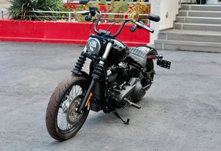 Harley Davidson Street Bob 2019-thumb-2
