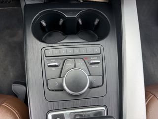 Audi A4 2019 35 TFSI S tronic Mild Hybrid-thumb-13