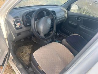 Hyundai Matrix 2004-thumb-2