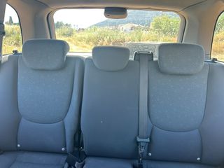 Hyundai Matrix 2004-thumb-11