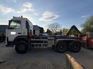 Ανατρεπόμενο Για Containers Με Βραχίονες Volvo 2010 FM 440 6x4 Γάντζος-thumb-1