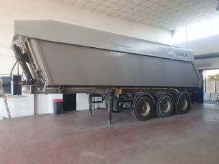 Tipper Schwarzmüller 2007 HKS3