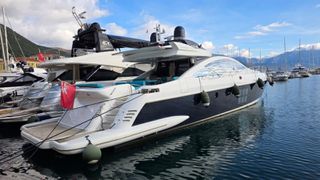 Azimut 2006 86S