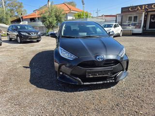 Toyota Yaris 2022 1.5 HYBRID ACTIVE PLUS-thumb-1