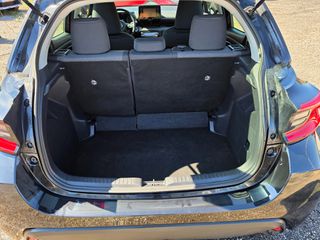 Toyota Yaris 2022 1.5 HYBRID ACTIVE PLUS-thumb-8