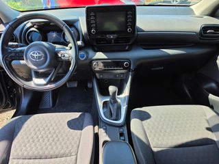 Toyota Yaris 2022 1.5 HYBRID ACTIVE PLUS-thumb-11