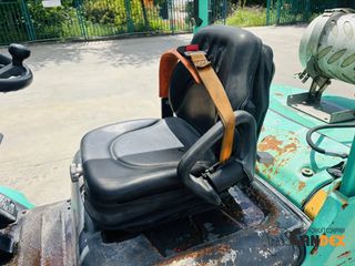 CAT 2010 GP30N-thumb-6
