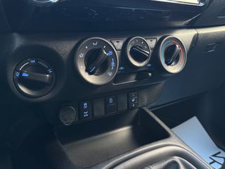 Toyota Hilux 2021 DOUBLE CAB 2.4D  4X4-thumb-21