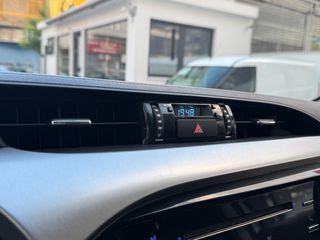Toyota Hilux 2021 DOUBLE CAB 2.4D  4X4-thumb-27