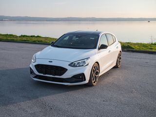 Ford Focus 2020 ST LINE