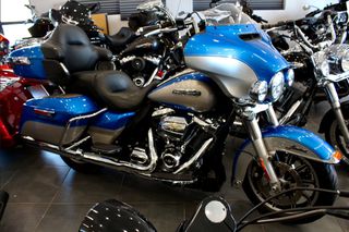 Harley Davidson Touring Electra Glide Ultra Limited Low 2018-thumb-7