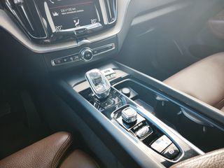 Volvo XC 60 2020 T8 PHEV INSCRIPTION AWD PANORAMA 65.000KM ΕΛΛΗΝΙΚO-thumb-31