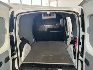 Κλούβα Mercedes-Benz 2018 109 DIESEL COPA CAR-thumb-9