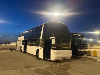 Neoplan 2004 Skyliner-thumb-1