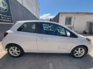 Toyota Yaris 2014 1.4 D-4D DIESEL 6 TAXYTO-thumb-15