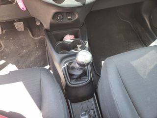 Toyota Yaris 2014 1.4 D-4D DIESEL 6 TAXYTO-thumb-33