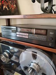 HITACHI DA-800 CD PLAYER [1983-85]-thumb-5