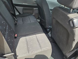 Mazda 2 2008-thumb-24