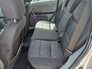 Mazda 2 2008-thumb-25