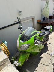 Kawasaki Ninja ZX - 12 R 2004