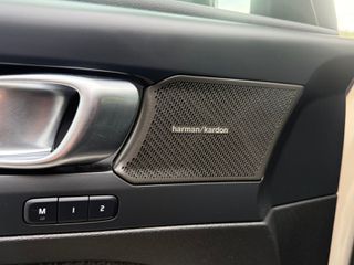 Volvo XC40 2025 MILD HYBRID FULL EXTRA-thumb-14