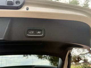 Volvo XC40 2025 MILD HYBRID FULL EXTRA-thumb-15