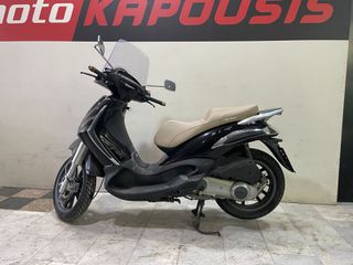 Piaggio Beverly 300i Tourer 2010-thumb-1