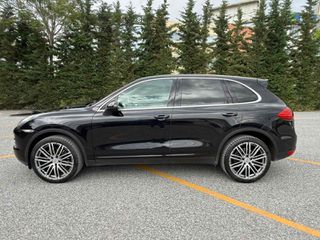 Porsche Cayenne 2012 DIESEL FULL EXTRA-thumb-8