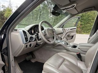 Porsche Cayenne 2012 DIESEL FULL EXTRA-thumb-10