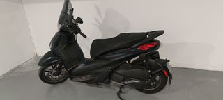 Piaggio Beverly 300 2021-thumb-3