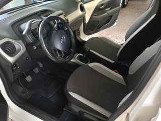 Toyota Aygo 2016 X-PLAY-thumb-7