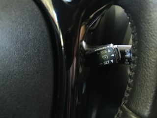 Toyota Aygo 2016 X-PLAY-thumb-9