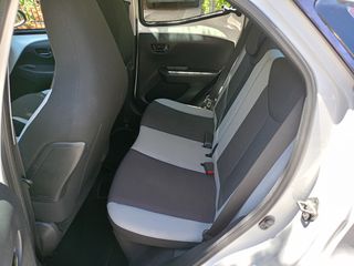 Toyota Aygo 2016 X-PLAY-thumb-18