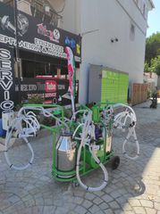 8 ΑΙΓΟΠΡΟΒΑΤΩΝ FERALI ΗΛΕΚΤΡΙΚΗ ΑΡΜΕΚΤΙΚΗ ΜΗΧΑΝΗ ΣΕ ΚΑΡΟΤΣΙ ΜΕ ΙΜΑΝΤΑ FERALI (ITALIAN INNOVATION)...ΤΙΜΕΣ ΓΝΩΡΙΜΙΑΣ! (ΓΙΑ ΛΙΓΑ ΤΕΜ)