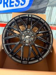 Japan Racing Rims JR28 17'' GLOSS   BLACK  Polo - T-Roc - Yaris
