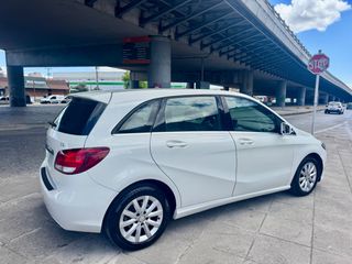 Mercedes-Benz B 180 2015 1.5 CDI ΑΥΤΟΜΑΤΟ 7TRONIC-thumb-6