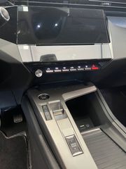 Peugeot 308 2026 1,2CC 145HP HYBRID ALLURE-thumb-18