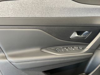 Peugeot 308 2026 1,2CC 145HP HYBRID ALLURE-thumb-24